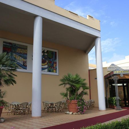 Nettuno Hotel Palace Belvedere Marittimo Eksteriør billede