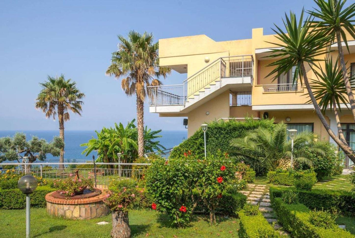 Nettuno Hotel Palace Belvedere Marittimo Eksteriør billede
