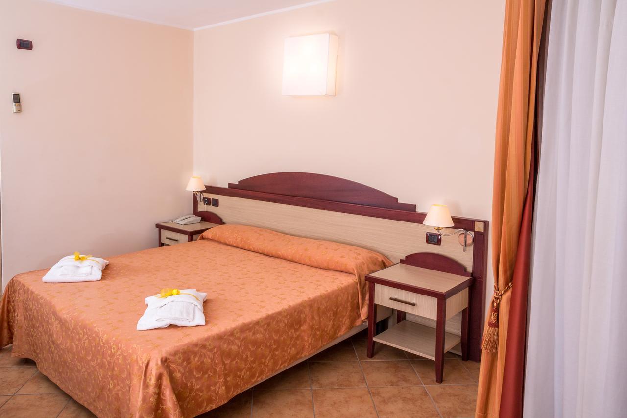 Nettuno Hotel Palace Belvedere Marittimo Eksteriør billede
